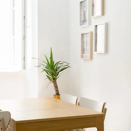Modern Cozy In Appartamento Lisbona