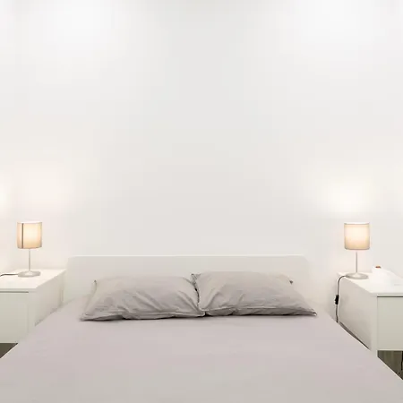 Modern Cozy In Lisbona
