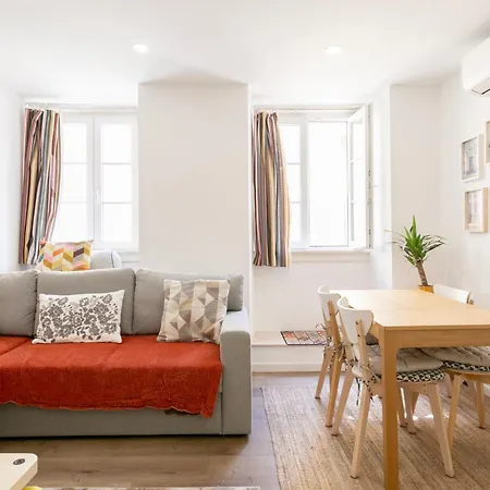 Modern Cozy In 公寓 *