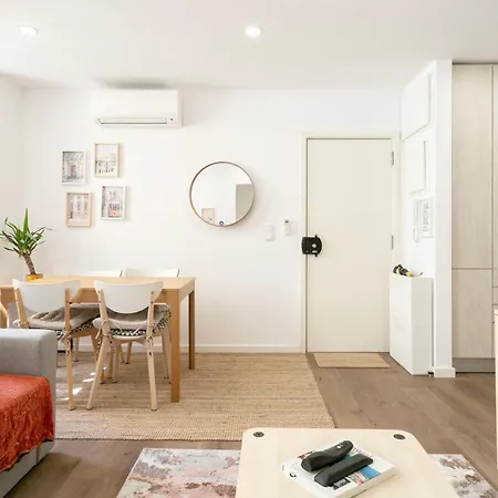 דירה Modern Cozy In *
