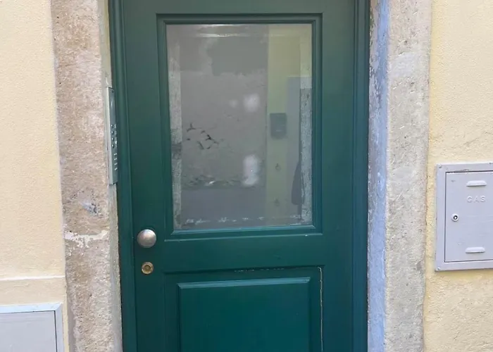 Modern Cozy In * Lisbon